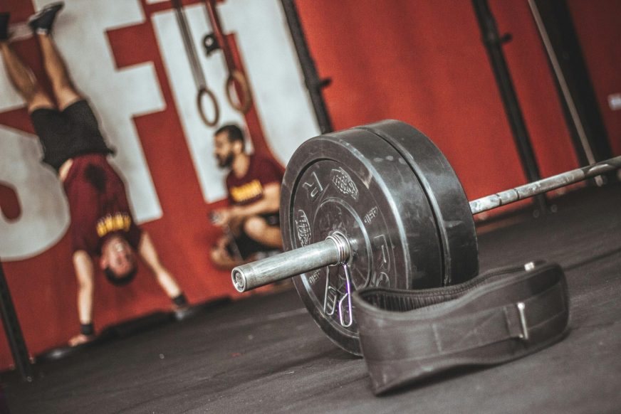 Cinturón de halterofilia para CrossFit: cuándo usarlo