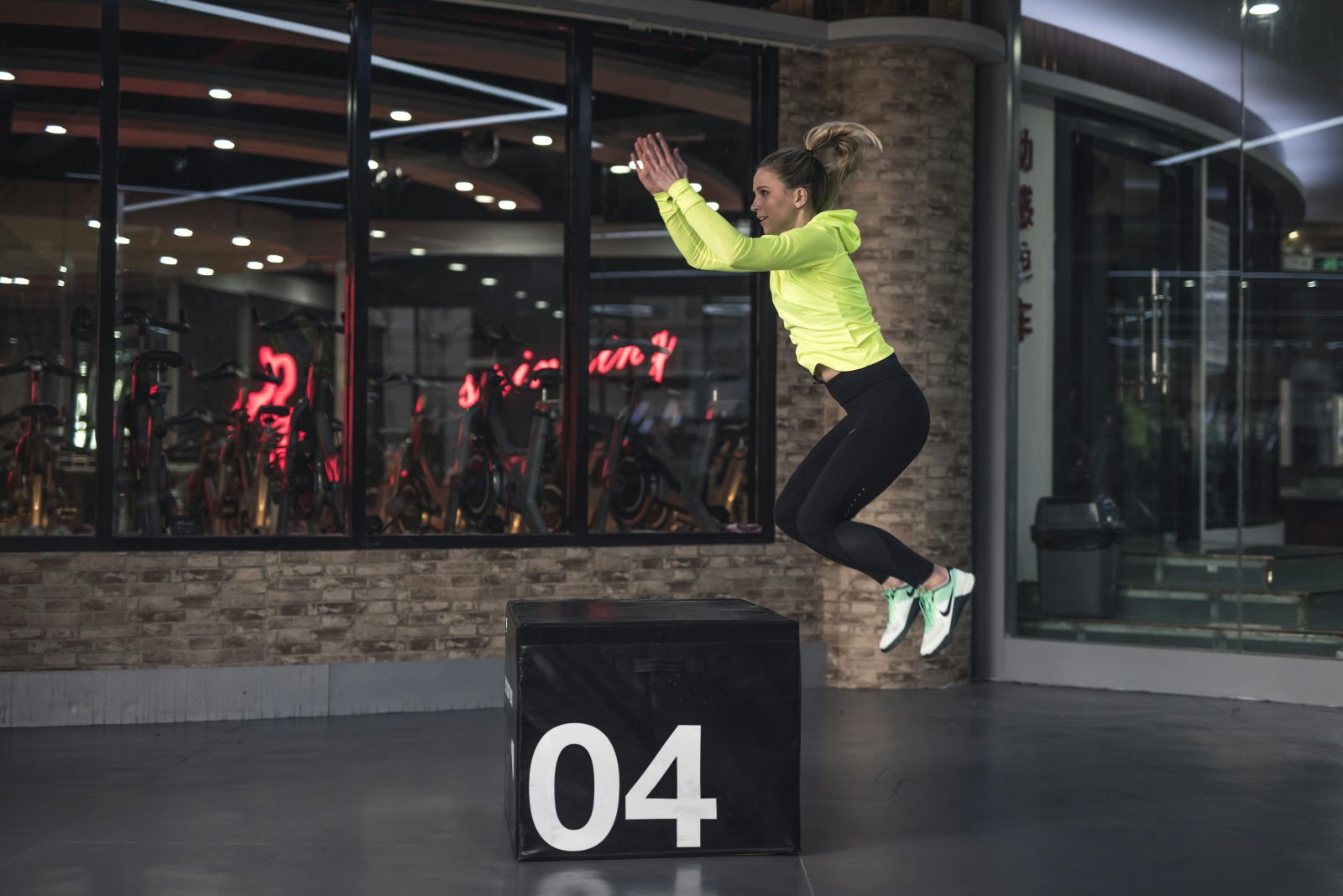 Rutina de CrossFit para fortalecer glúteos: potencia, fuerza y estética en un solo plan 🍑🔥
