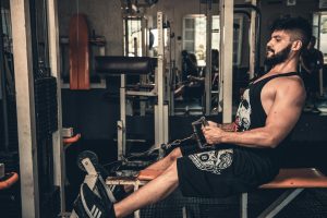 Rutina de CrossFit para fortalecer la espalda: gana fuerza, mejora tu postura y domina los WODs 🏋️‍♂️🦍