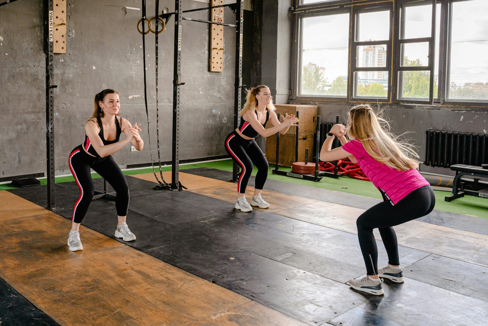 ¿Cuántas sentadillas deberías hacer en CrossFit para ver resultados? 🔢🍑