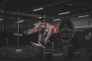 Saltos para mejorar la resistencia en CrossFit