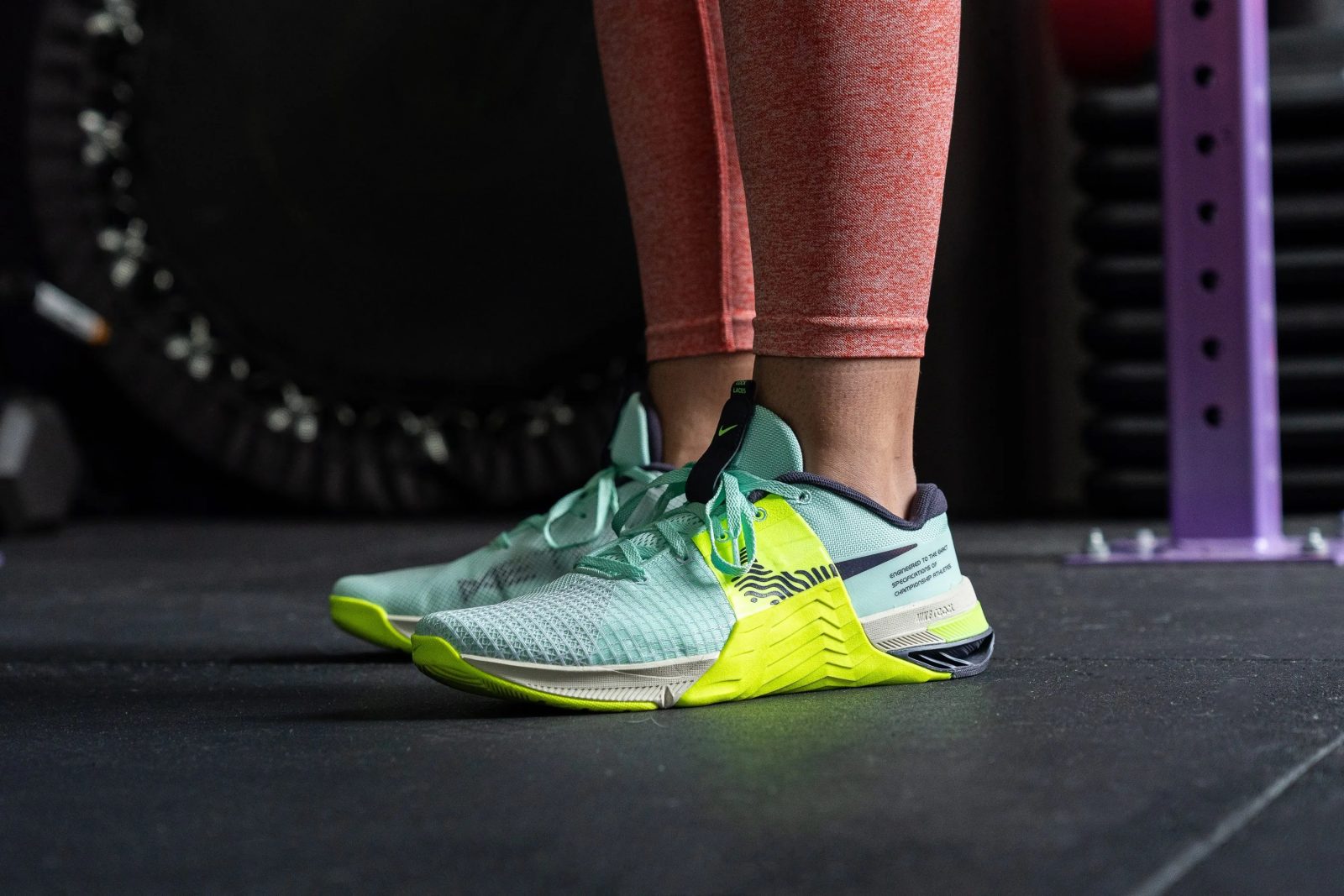 Las mejores zapatillas de CrossFit para mujer: entrena con estilo y potencia 👟