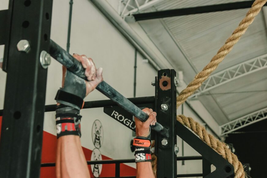 Las Mejores Calleras para CrossFit en 2025: Protege tus Manos y Domina la Barra 🖐️🔥